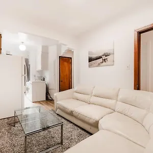 One Bedroom With Balcony - 2159-03 Apartment Montreal